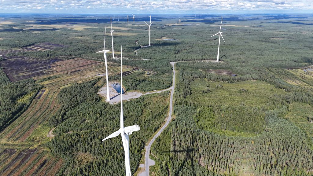 Aerial view of the Alajoki-Peuralinna wind farm in Perho and Kyyjärvi, Finland